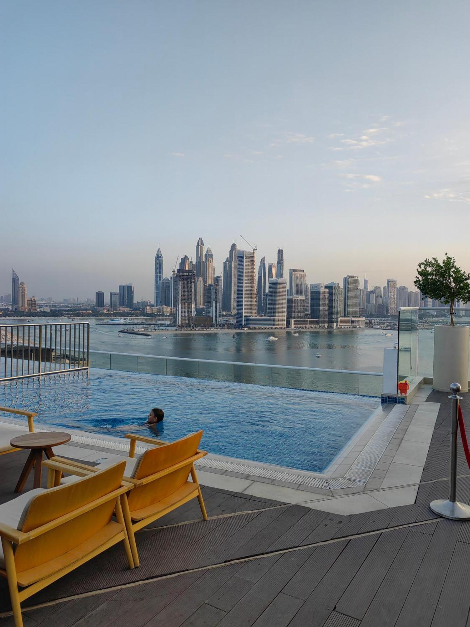 7 Palm Jumeirah Dubai Bagian luar foto