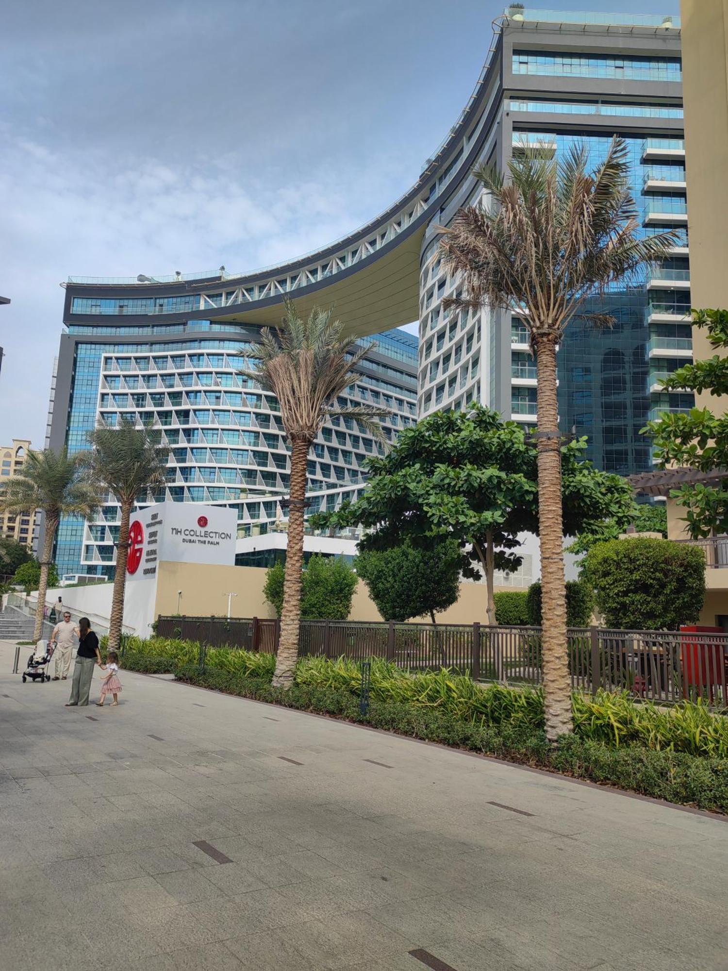 7 Palm Jumeirah Dubai Bagian luar foto