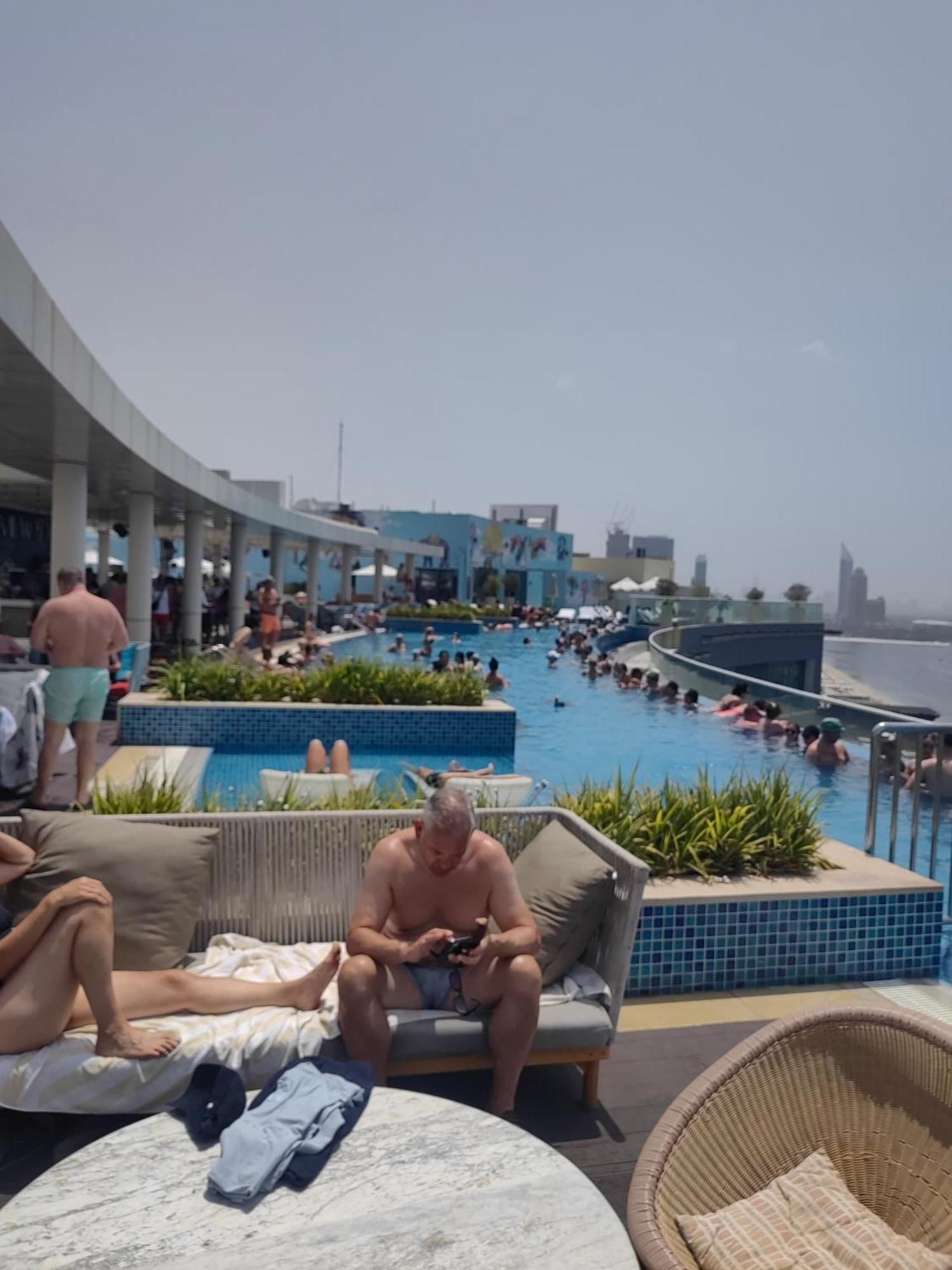 7 Palm Jumeirah Dubai Bagian luar foto