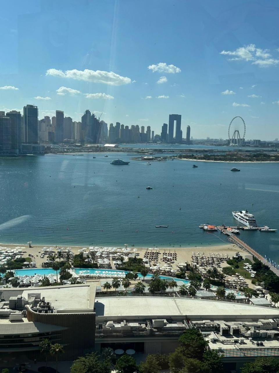 7 Palm Jumeirah Dubai Bagian luar foto